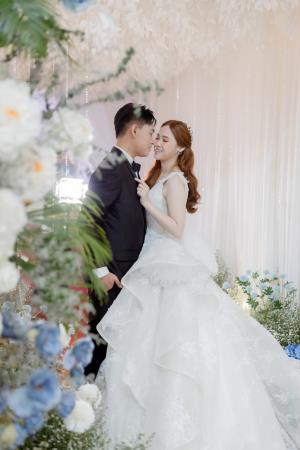 ชุดเจ้าสาวและชุดเจ้าบ่าว ชุดสากล เช่าที่แบมบี้ เวดดิ้ง ห้วยขวาง